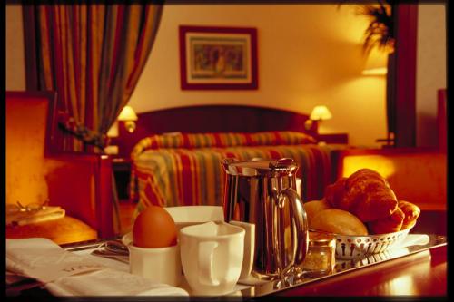 MERCURE  GRAND HOTEL ALFA  LUXEMBOURG 4*,  