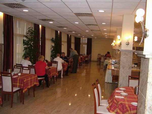 HUNGAROSPA THERMAL HOTEL 3*,  