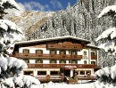  HOTEL LAURIN  (  - , )