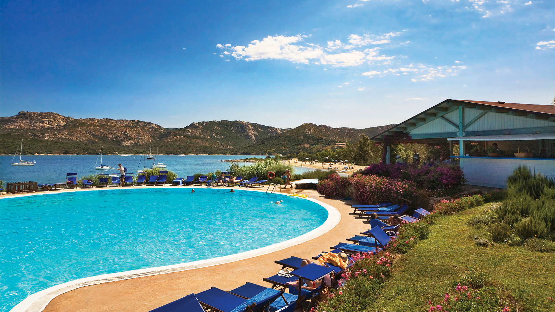 PARK HOTEL & SPA CALA DI LEPRE 4*,  