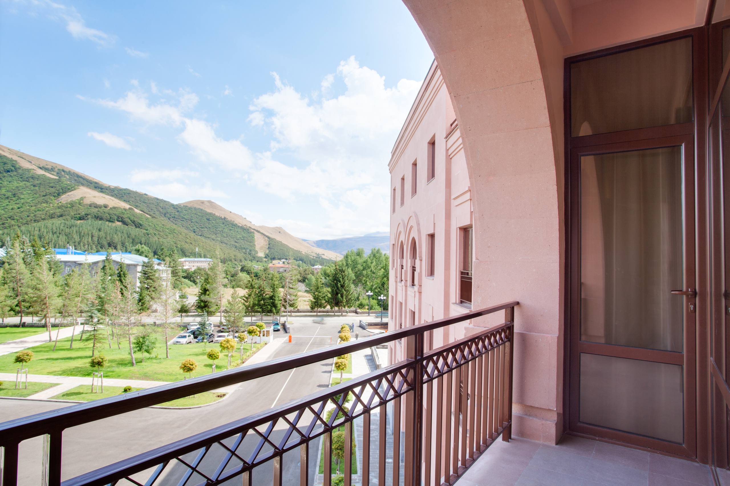 GRAND RESORT JERMUK,  