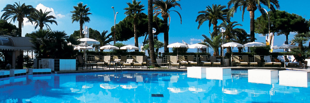 GRAND HYATT CANNES HOTEL MARTINEZ  5*,  