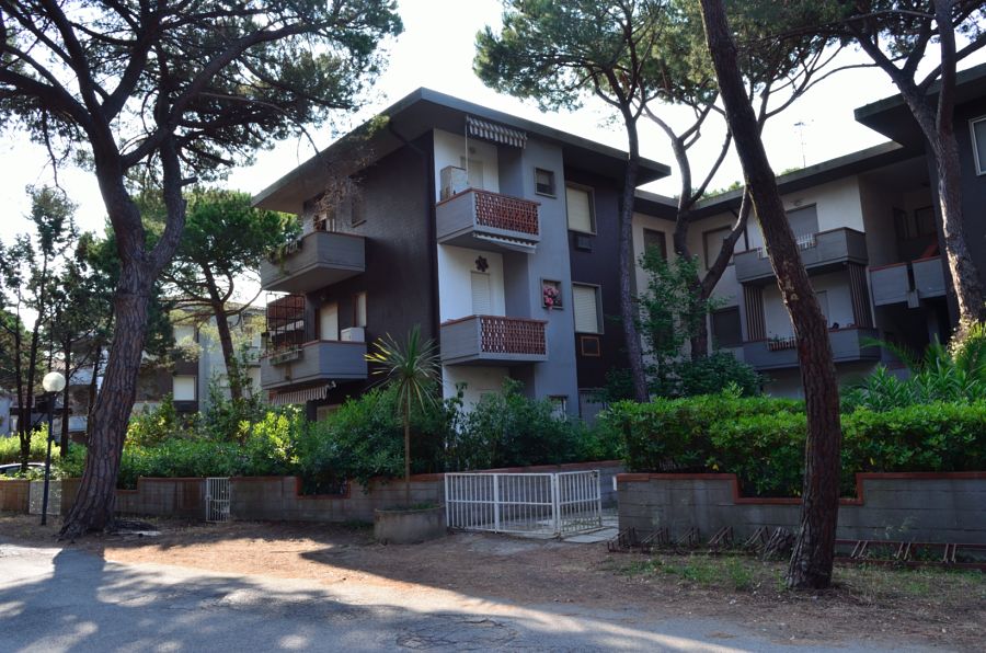 APPARTMENTS IN PRINCIPINA A MARE,  