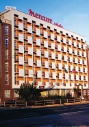  MERCURE DUNA (, )