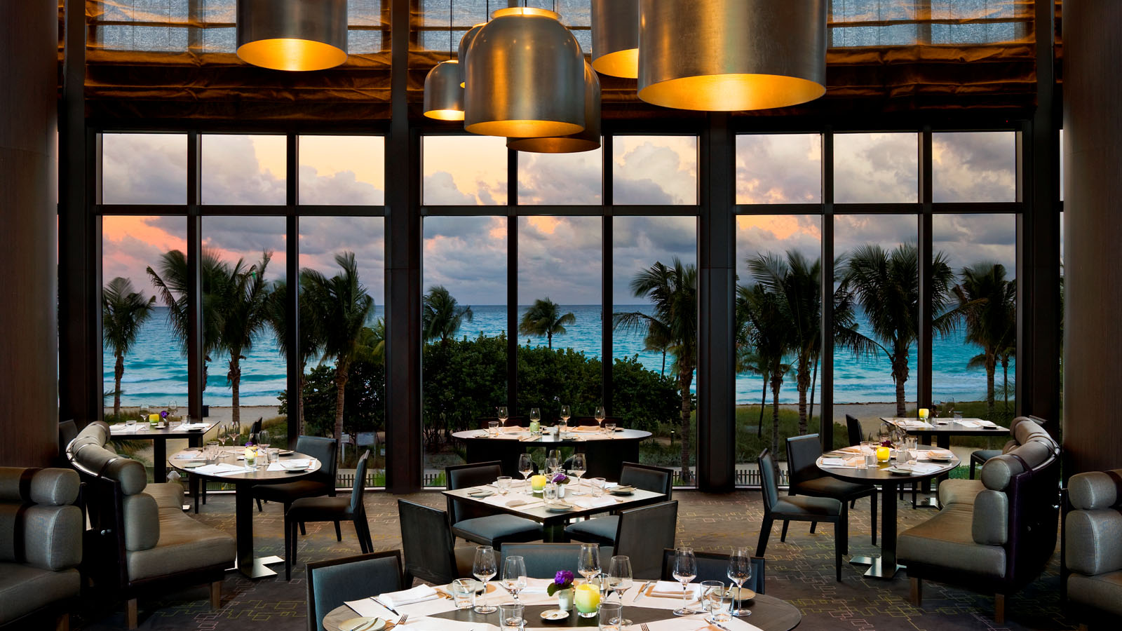 ST.REGIS BAL HARBOUR 5*,  