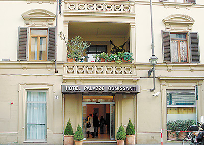 PALAZZO OGNISSANTI 4*,  