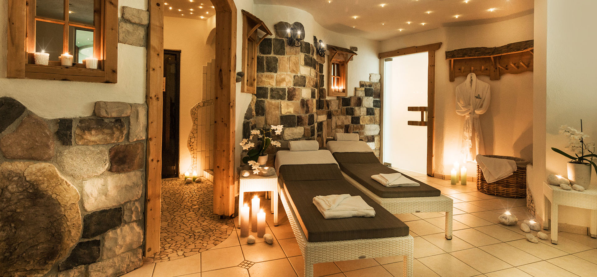 BIOHOTEL HERMITAGE  4*,  