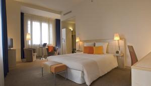 BUDAPEST NOVOTEL CENTRUM  4*,  