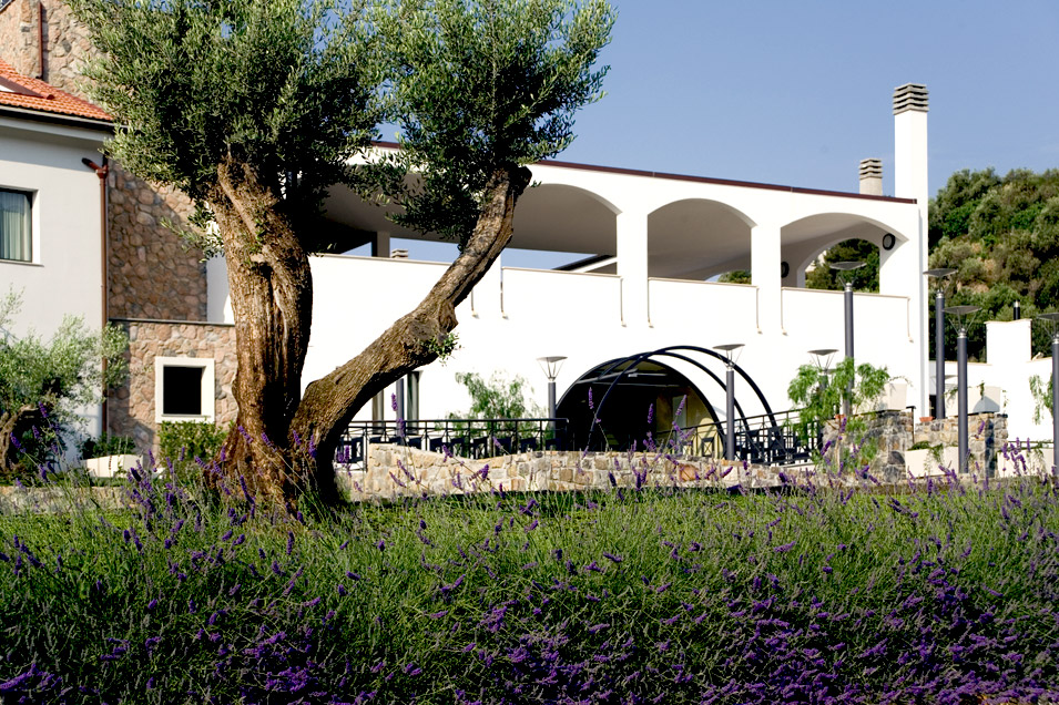 CASTELLARO GOLF RESORT HOTEL 4*,  