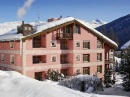   BOUTIQUE HOTEL CERVUS 4 ( , )