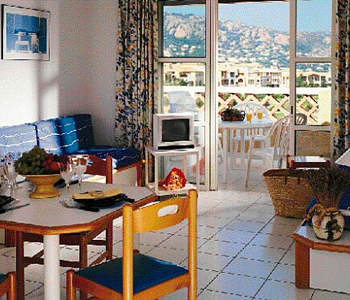 RES. RESORT CAP ESTEREL,  