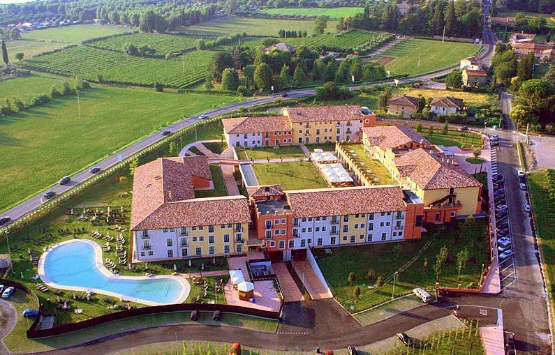 PARCHI DEL GARDA 4*,  