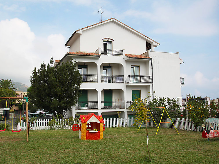 IL BORGO DEGLI ULIVI RESORT,  