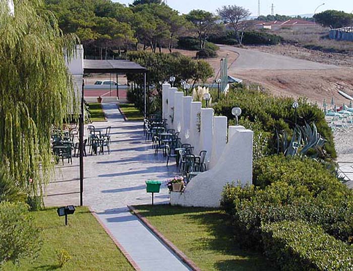 : PUNTA NEGRA ( ) 4*,  