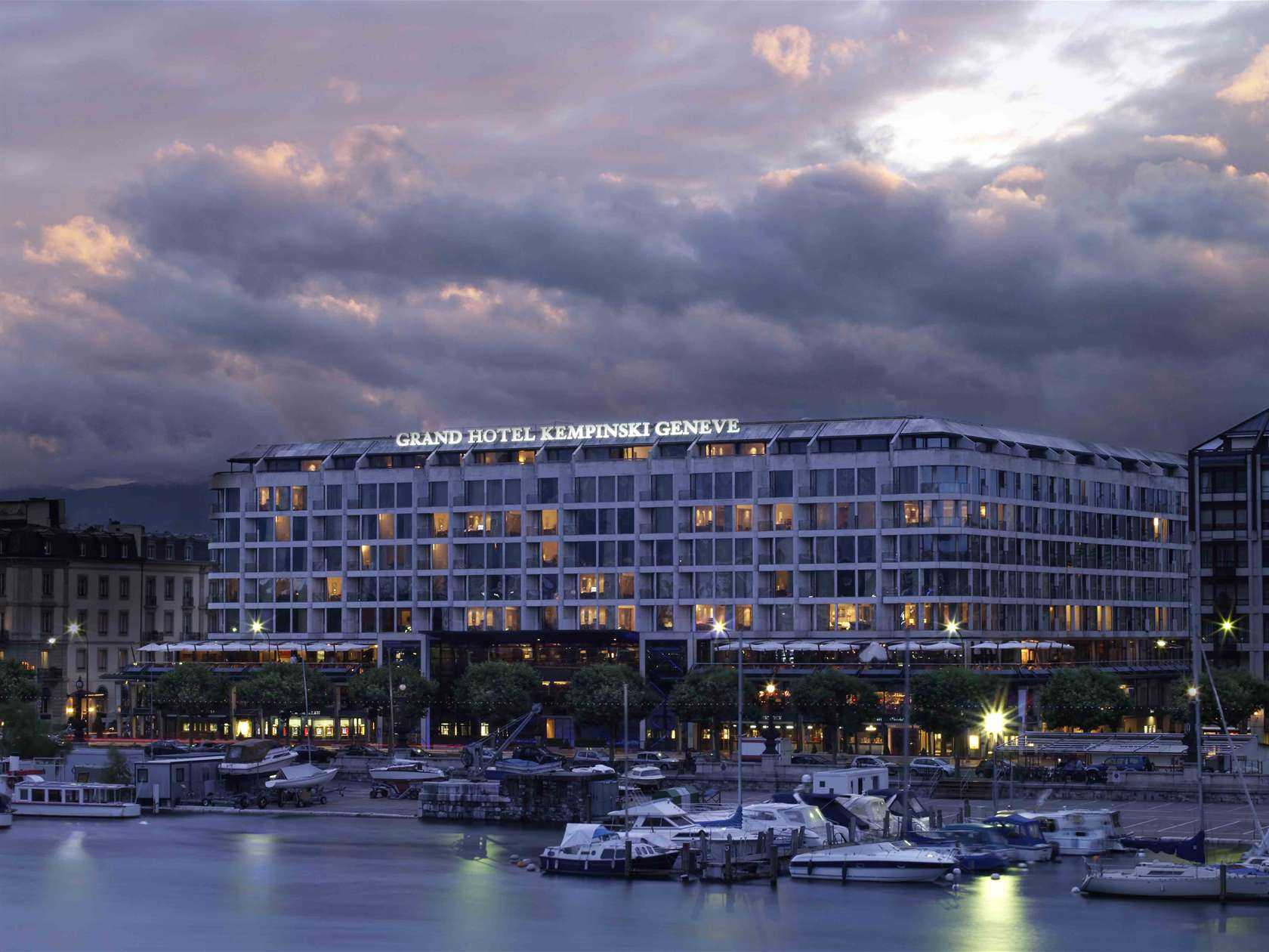 GRAND HOTEL KEMPINSKI GENEVA 5*,  