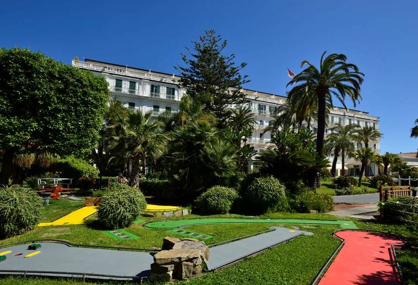 ROYAL HOTEL SANREMO  5*,  