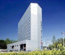  NOVOTEL  4 (, )