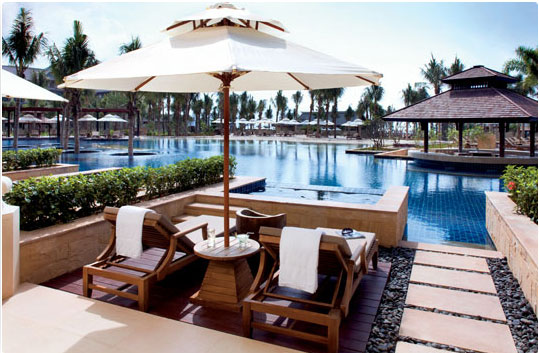 RITZ-CARLTON (.) 5*,  