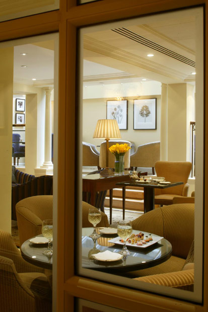 LANGHAM 5*,  