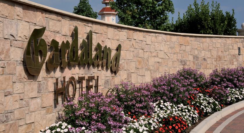 GARDALAND HOTEL RESORT 4*,  