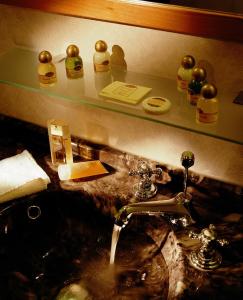 MERCURE  GRAND HOTEL ALFA  LUXEMBOURG 4*,  