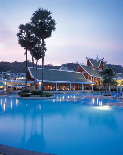 LE MERIDIEN PHUKET BEACH RESORT  5*,  