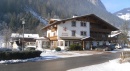  GAESTEHAUS SCHNEEBERGER (, )