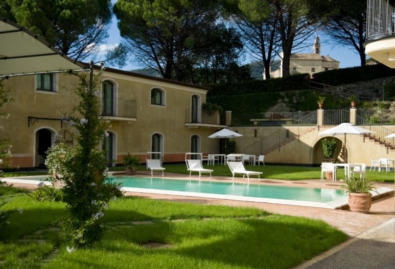 VILLA AGNESE 3*,  