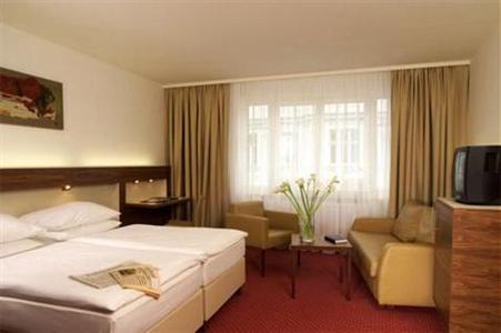 AUSTRIA TREND HOTEL ANATOL  4*,  