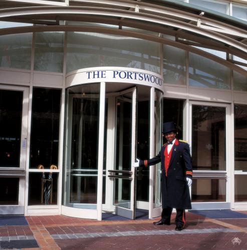 THE PORTSWOOD  3*, ���� �����