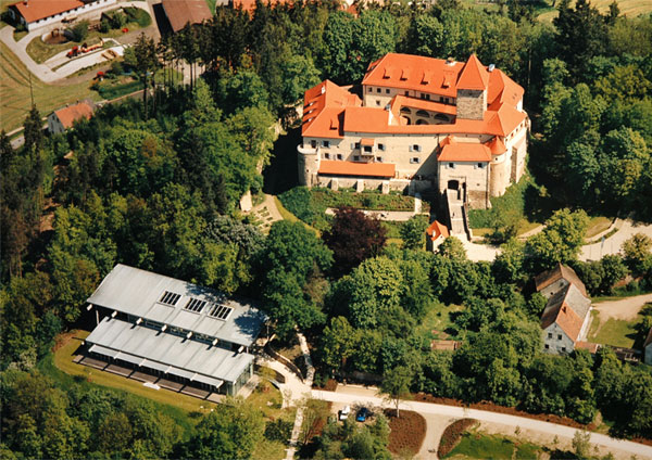 BURG WERNBERG 4*,  