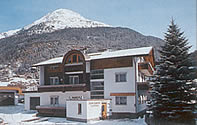 PENSION OETZTAL 3*,  