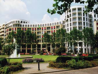 RAMADA PlAZA BERLIN CITY CENTRE 4*,  