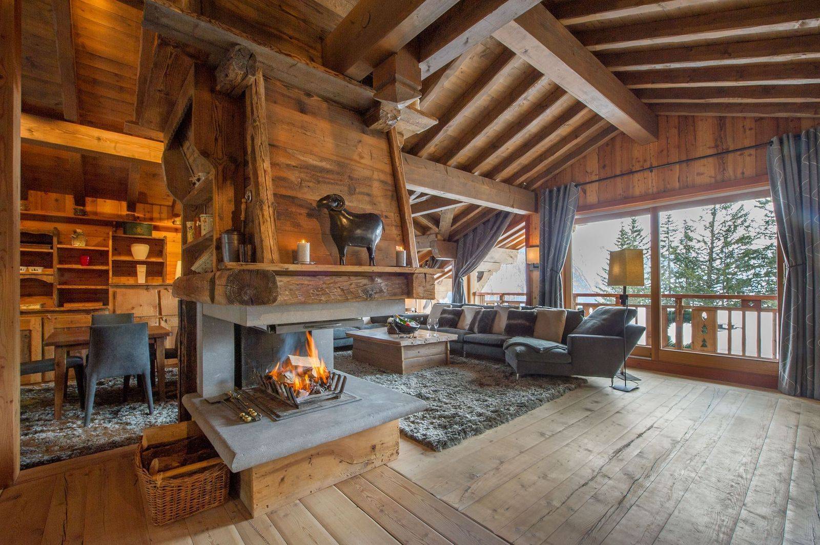 CHALET ASPEN,  