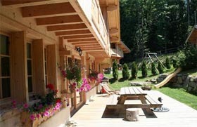 RES. CHALET LA TANIERE ,  