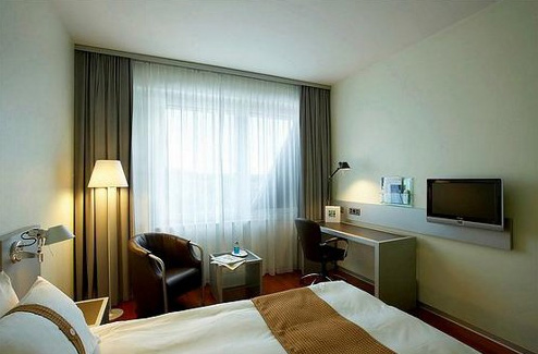 HOLIDAY INN  BERN WESTSIDE 4*,  