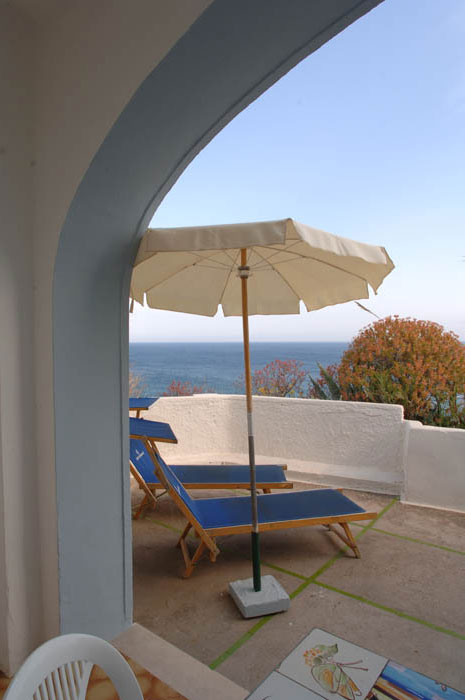 MIRAMARE (CASA DEL SOLE)  3*,  