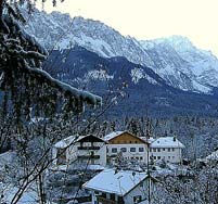 ROMANTIK HOTEL WAXENSTEIN  4*,  