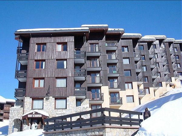 RES. LES CHALETS DES AROLLES 3*,  