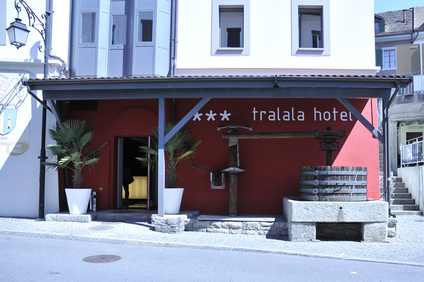 TRALALA HOTEL 3*,  