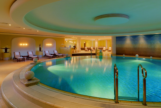 THE WESTIN GRAND BERLIN 5*,  