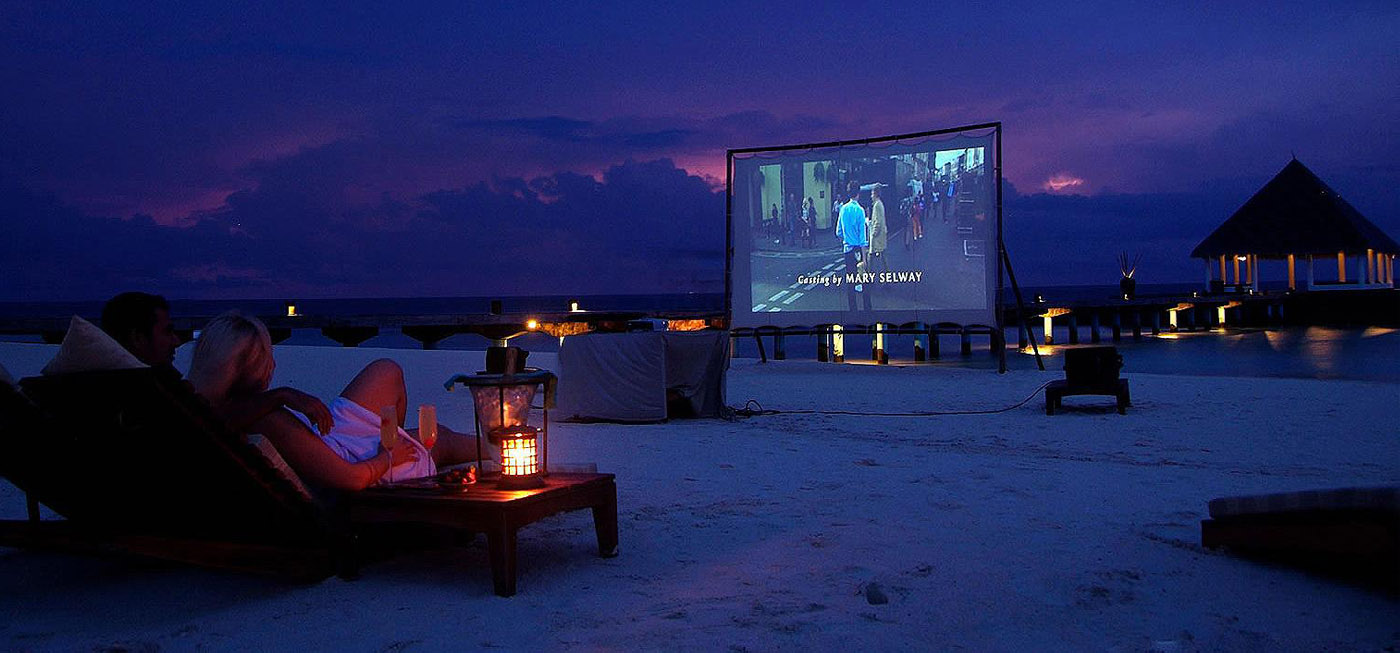 Кино на пляже