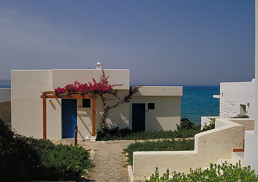 KNOSSOS BEACH CLUB ,  