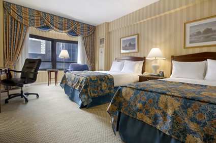 HILTON NEW YORK  4*,  