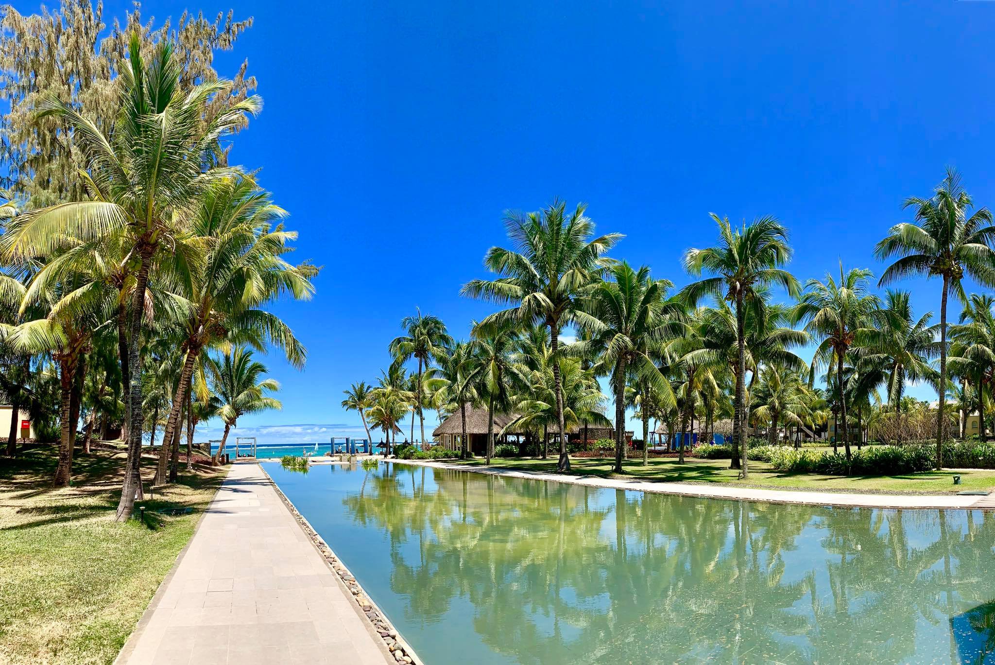 OUTRIGGER MAURITIUS BEACH RESORT 5*,  