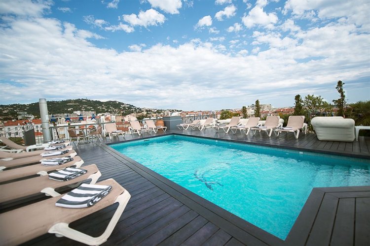 BEST WESTERN CANNES RIVIERA 4*,  