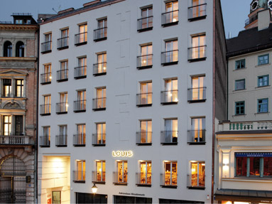 LOUIS HOTEL  5*,  