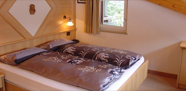 CHALET PINETA  3*,  