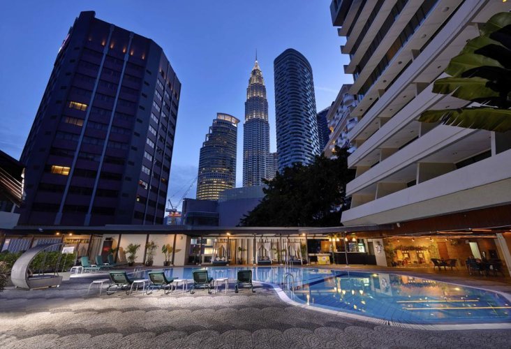 CORUS HOTEL KUALA LUMPUR 4*,  