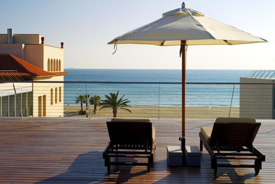 LE MERIDIEN RA BEACH HOTEL & SPA  5*,  